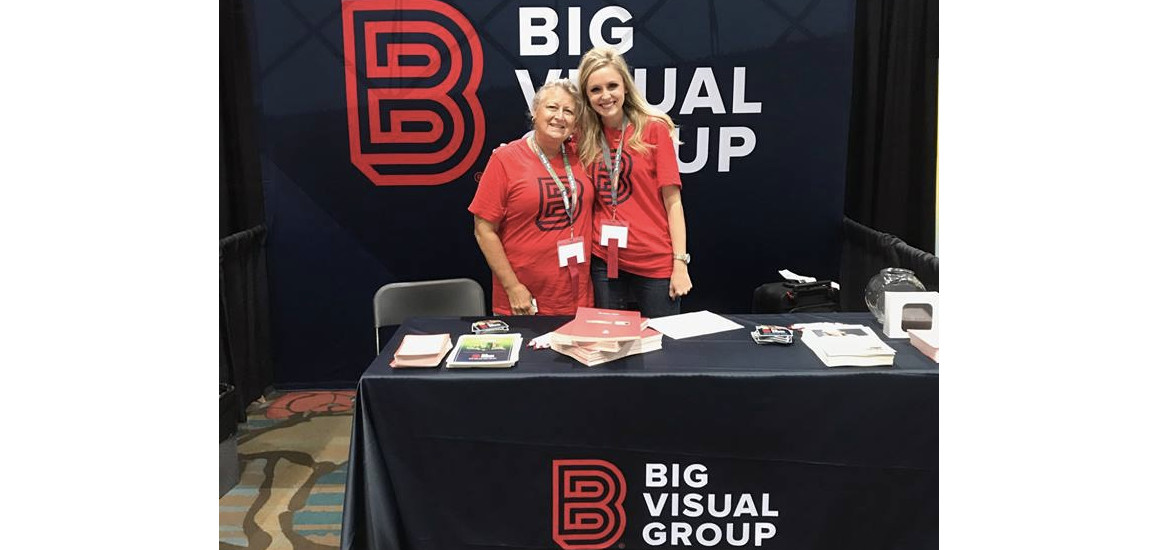 table-for-trade-show.blog image 3